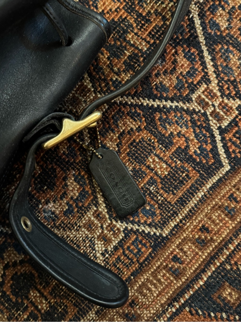 Vintage Coach Bucket Bag with Drawstring #9952 - Picture 3 of 9
